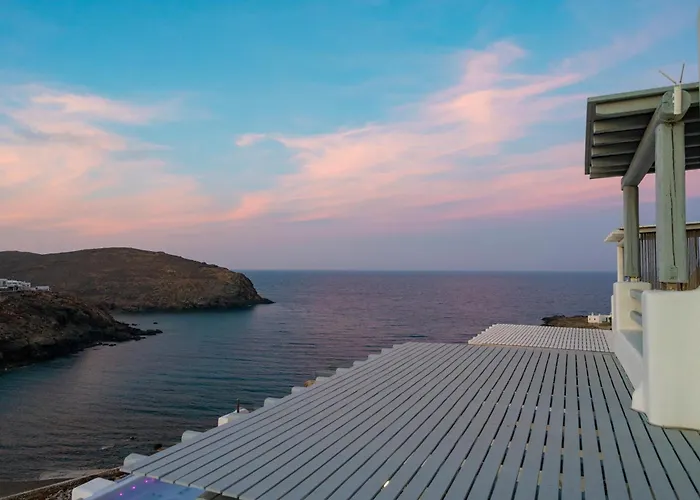 Seaview Mesonette With Private Hot Tub Casa de Férias