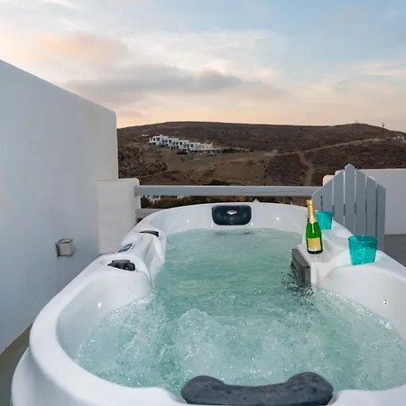Seaview Mesonette With Private Hot Tub
